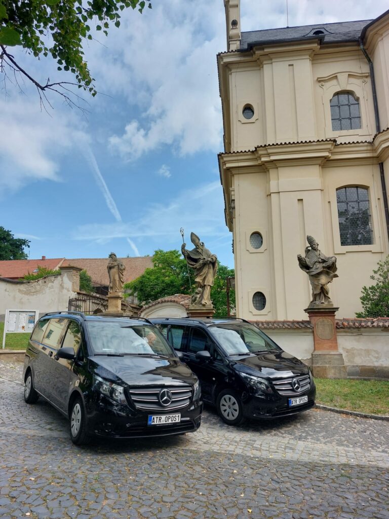 Kostel Lysá nad Labem - Pohřební služba Atropos